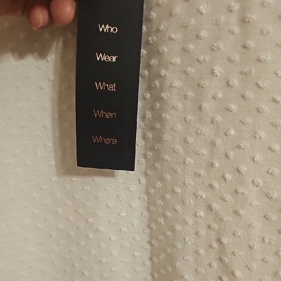 W5 Chic White Puff Sleeve Blouse - Picture 2 of 8